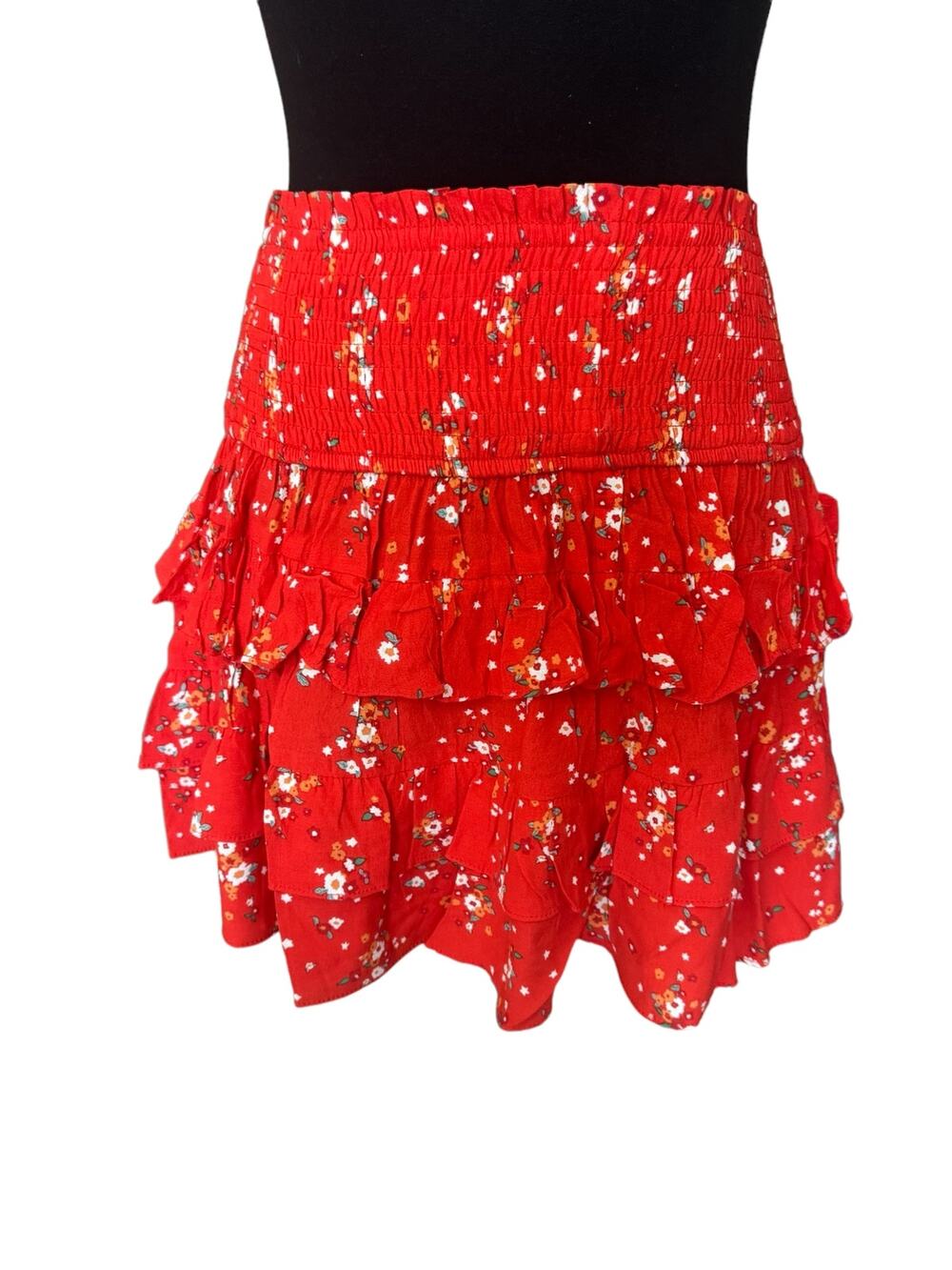 New OLIVACEOUS FLIRTY Floral Print Smocked Waist Tiered Ruffle Mini Skirt Small